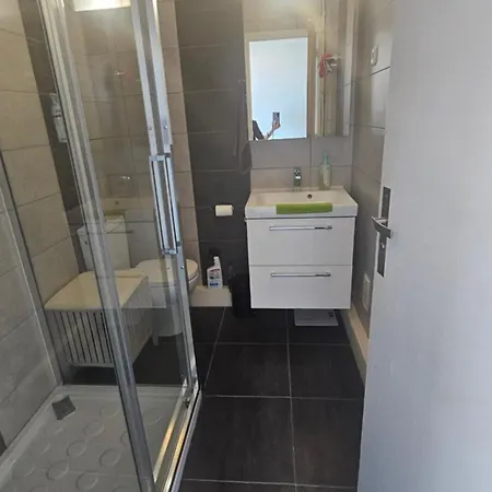 Apartment Proche Et Centre *